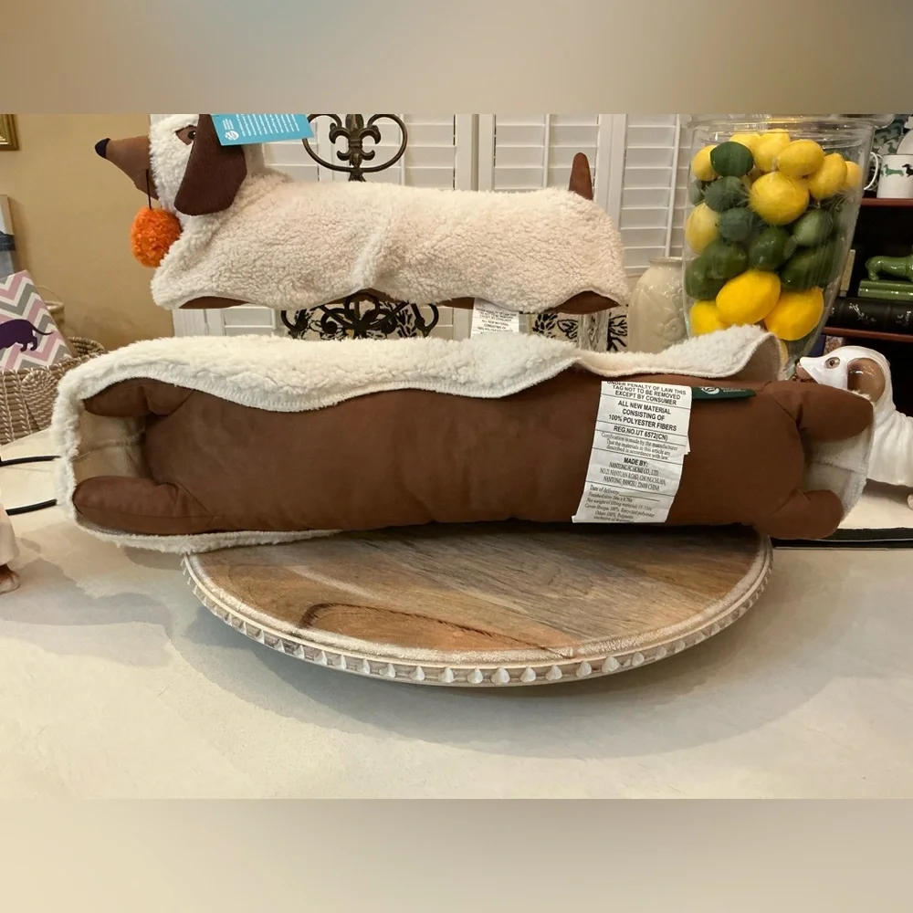 Looong Dachshund Halloween Ghost, carrying Jack o lantern treat bag, Pillow